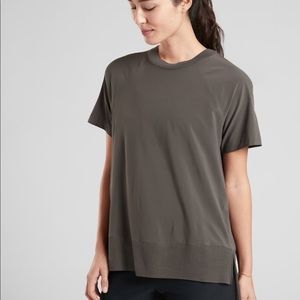 🚫SOLD🚫Athleta zephyr tee